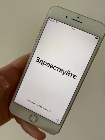 Лот: 16133073. Фото: 1. iPhone 8 plus Rose Gold на 64gb. Смартфоны