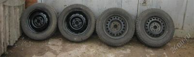 Лот: 1256001. Фото: 1. Комплект 175/70R13 Nokian Hakka... Шины на дисках
