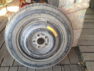Лот: 7646591. Фото: 1. Запасное колесо (банан) R15 Dunlop. Шины