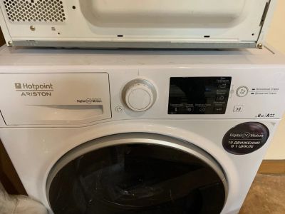 Лот: 15424024. Фото: 1. Стиральная машинка Hotpoint Ariston... Стиральные машины