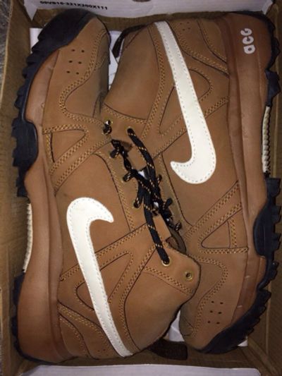 Лот: 3977881. Фото: 1. Nike ACG. Кеды, кроссовки, слипоны