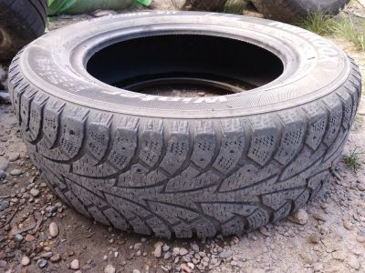 Лот: 16165690. Фото: 1. шина зимняя Hankook бу 195\65... Шины