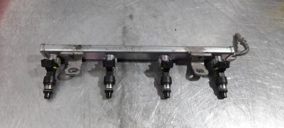 Лот: 18301247. Фото: 1. Форсунка Nissan Qashqai J10 MR20DE... Электрооборудование