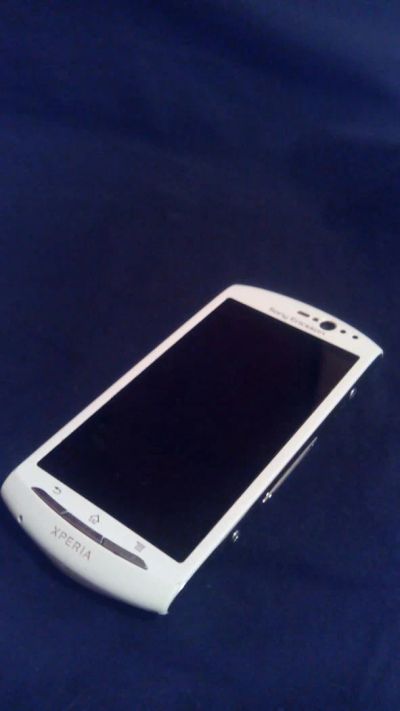 Лот: 5037948. Фото: 1. Sony Xperia Neo V mt11i. Смартфоны