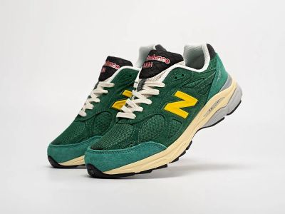 Лот: 21443763. Фото: 1. Кроссовки New Balance 990 v3... Кеды, кроссовки, слипоны