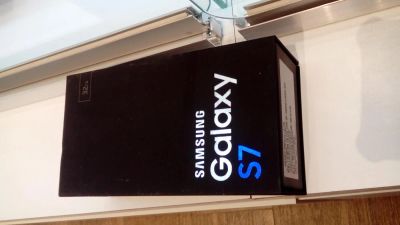 Лот: 7136687. Фото: 1. Samsung galaxy S7 32Gb G930 LTE... Смартфоны