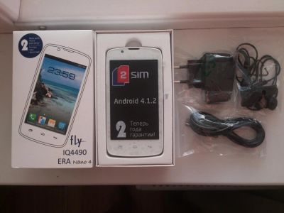 Лот: 4246565. Фото: 1. FLY IQ4490 ERA NANO 4 состояние... Смартфоны