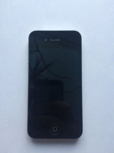 Лот: 10948429. Фото: 1. iphone 4s Black. Смартфоны