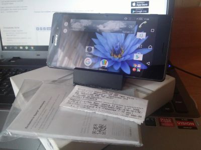 Лот: 6922363. Фото: 1. Xperia Z3 Dual (коробка, чек... Смартфоны