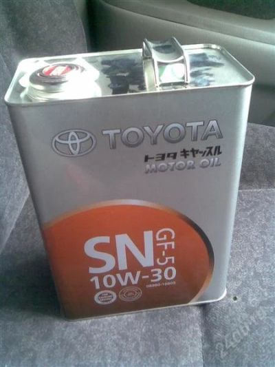 Лот: 1806333. Фото: 1. масло ToyotA 10w30 sn. Масла, жидкости