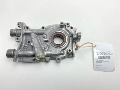 Лот: 25730386. Фото: 1. Насос масляный Subaru Forester... Двигатель и элементы двигателя