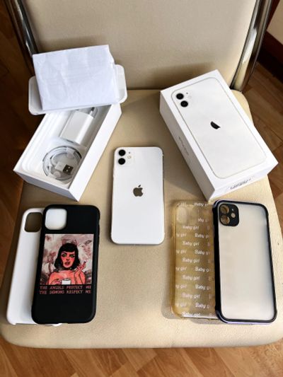Лот: 19188071. Фото: 1. iPhone 11 128gb White Идеальный. Смартфоны