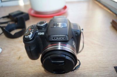 Лот: 5968690. Фото: 1. фотоаппарат lumix FZ45. Цифровые компактные