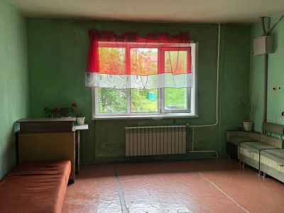 Лот: 25798516. Фото: 1. комната , Красноярск улица Автомобилистов... Квартиры, студии