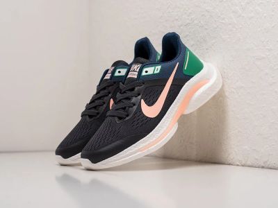 Лот: 24976665. Фото: 1. Кроссовки Nike Pegasus. Кеды, кроссовки, слипоны