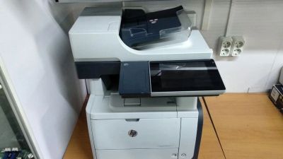 Лот: 18054418. Фото: 1. Лазерное МФУ HP LaserJet 500 MFP... МФУ и копировальные аппараты