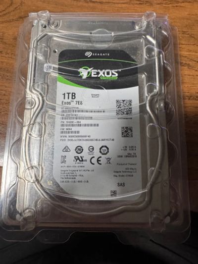 Лот: 25793500. Фото: 1. Серверный sas HDD 1TB Seagate... Жёсткие диски (HDD)