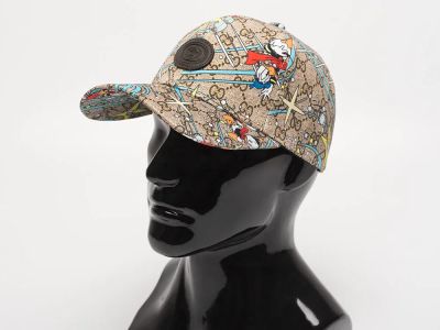Лот: 22156661. Фото: 1. Кепка Gucci. Шарфы, платки