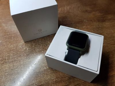 Лот: 14947271. Фото: 1. Часы Amazfit Bip смарт часы умные... Смарт-часы, фитнес-браслеты, аксессуары