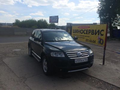 Лот: 5605777. Фото: 1. Volkswagen Touareg. Автомобили