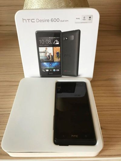 Лот: 8271418. Фото: 1. Смартфон HTC Desire 600 Dual Sim... Смартфоны