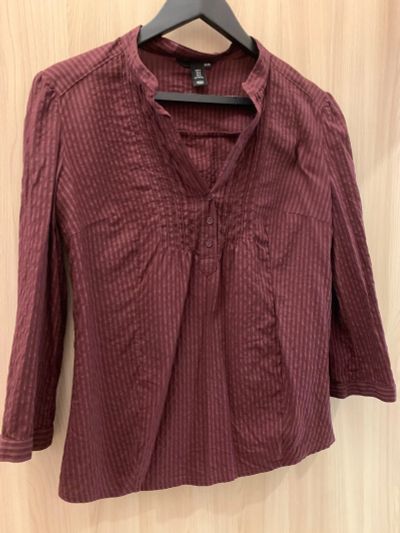 Лот: 20042639. Фото: 1. Блузка бордовая H&M размер 44. Блузы, рубашки, водолазки
