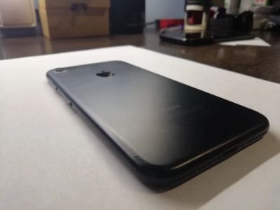 Лот: 14930691. Фото: 1. Iphone 7!. Смартфоны