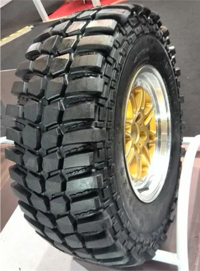 Лот: 20313587. Фото: 1. 305/70 R17 121/118N Lakesea Mudster... Шины