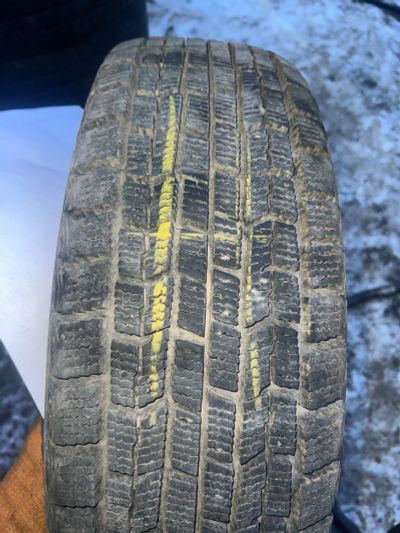 Лот: 25025684. Фото: 1. (1шт)185-60-15 GoodYear Ice Navi... Шины