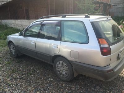 Лот: 4311399. Фото: 1. Nissan Wingroad. Возможен обмен... Автомобили