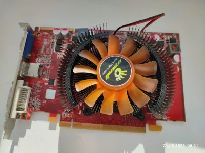 Лот: 20354466. Фото: 1. Видеокарта Radeon hd 5670 1Gb... Видеокарты