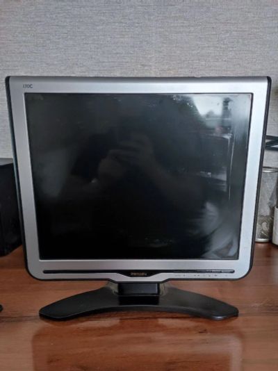 Лот: 19972330. Фото: 1. Монитор Philips 170c7 17". ЖК-мониторы