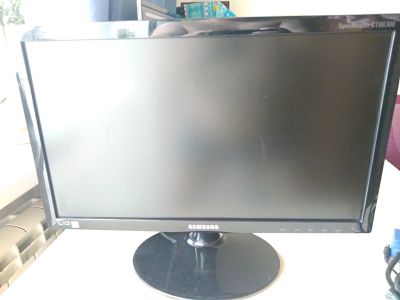 Лот: 13980584. Фото: 1. Монитор Samsung SyncMaster S19B300. ЖК-мониторы