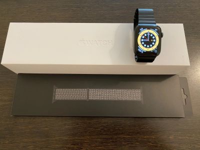 Лот: 16671023. Фото: 1. Apple watch series 5 44mm Space... Смарт-часы, фитнес-браслеты, аксессуары