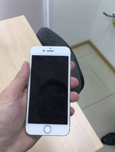 Лот: 11923420. Фото: 1. iPhone 7 gold 32 gb. Смартфоны
