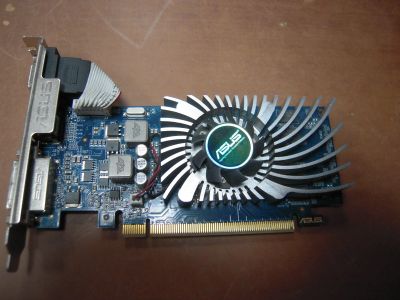 Лот: 14800223. Фото: 1. PCI-E видеокарта GeForce GT610... Видеокарты