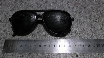 Лот: 16150094. Фото: 1. Перфорационные очки. Очки солнцезащитные