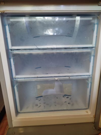 Лот: 17275586. Фото: 1. Куплю ящики в морозильное отделение... Запчасти для холодильников, морозильных камер