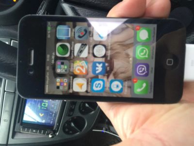 Лот: 4904502. Фото: 1. iPhone 4s 16 гбв хорошем состоянии. Смартфоны