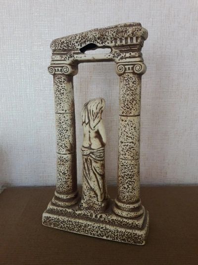 Лот: 12475186. Фото: 1. Скульптура Грот Дама в арке. Грунты, украшения, наполнения