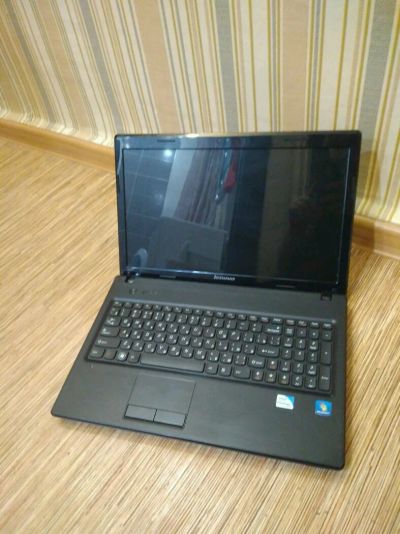 Лот: 12150974. Фото: 1. Ноутбук Lenovo g570 i3-2350m... Ноутбуки