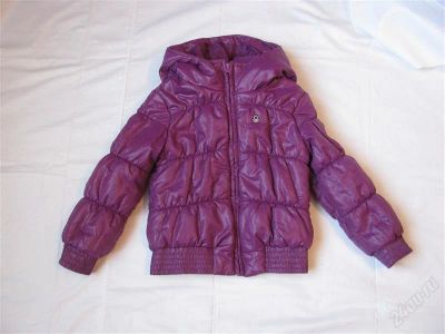 Лот: 2053471. Фото: 1. Курточка "BENETTON" на девочку... Верхняя одежда