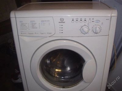 Лот: 2211298. Фото: 1. indesit wisl 102. Стиральные машины