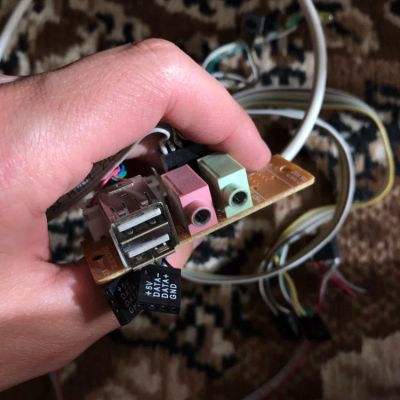 Лот: 13899764. Фото: 1. 2xUSB audio и кнопки включения... Платы расширения, контроллеры, доп. порты