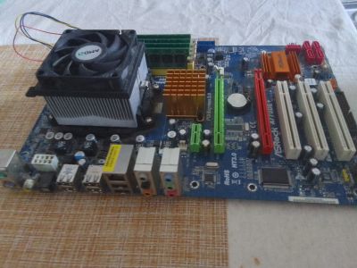 Лот: 19075271. Фото: 1. Мат плата Asrock a770de+ процессор... Материнские платы