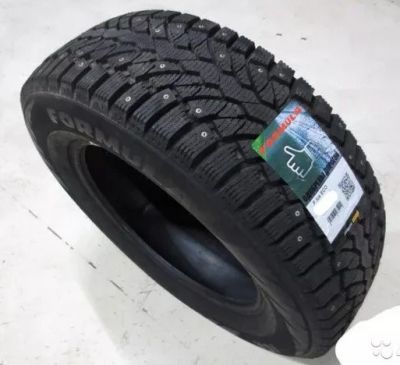 Лот: 14544557. Фото: 1. Шины Pirelli Formula Ice 205/55... Шины