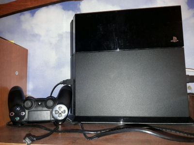 Лот: 8647670. Фото: 1. Sony PlayStation 4 1TB. Игровые приставки, консоли