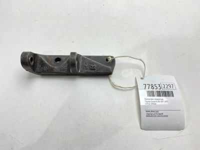 Лот: 21132277. Фото: 1. Кронштейн генератора Toyota Corsa... Двигатель и элементы двигателя