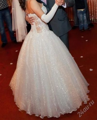 Лот: 815687. Фото: 1. Платье свадебное, 42-46 размер. Другое (свадебная мода)