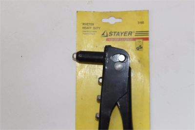 Лот: 7677663. Фото: 1. Заклёпочник Stayer 3105. Ручной инструмент